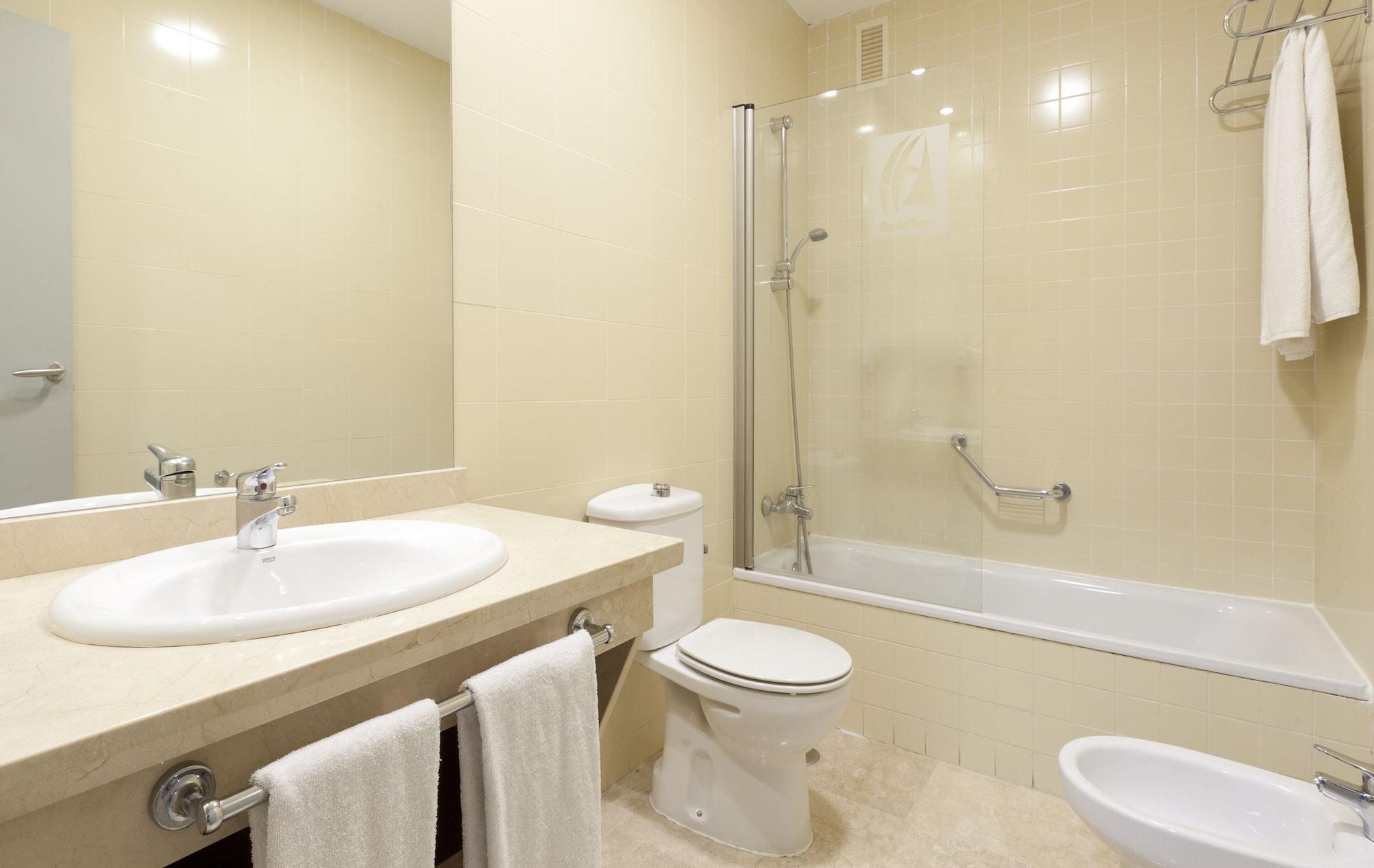 Apartamentos Vertice Sevilla Aljarafe Bormujos Zewnętrze zdjęcie