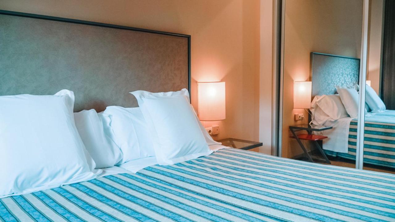 Apartamentos Vertice Sevilla Aljarafe Bormujos Zewnętrze zdjęcie