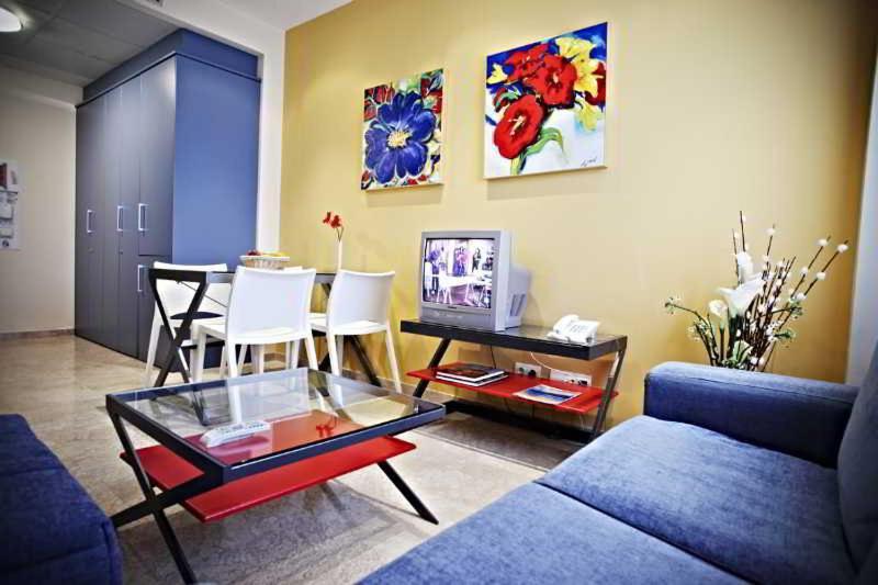 Apartamentos Vertice Sevilla Aljarafe Bormujos Pokój zdjęcie