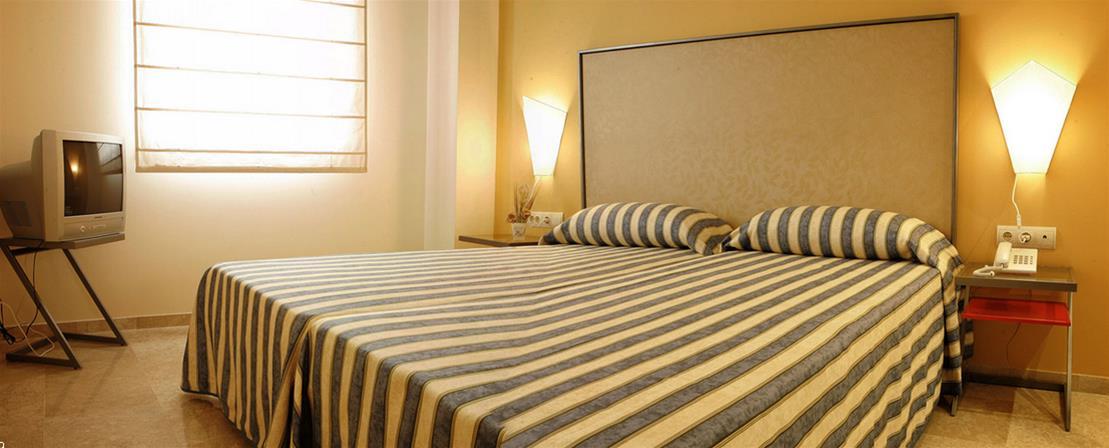 Apartamentos Vertice Sevilla Aljarafe Bormujos Zewnętrze zdjęcie