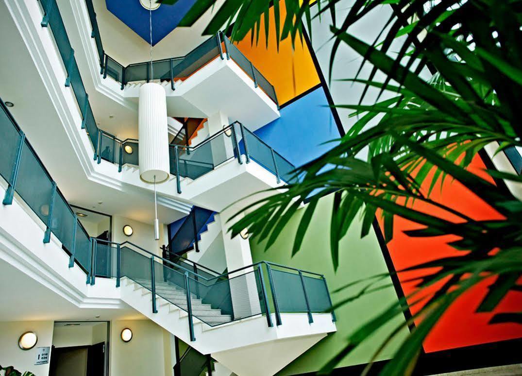 Apartamentos Vertice Sevilla Aljarafe Bormujos Zewnętrze zdjęcie